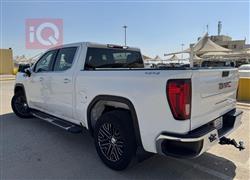 GMC Sierra